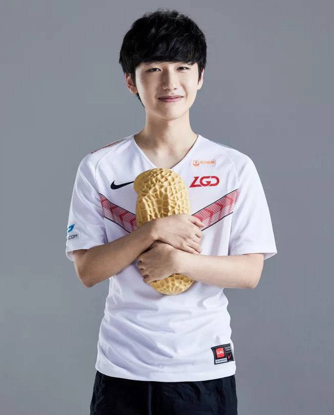 应届毕业生 应届毕业生